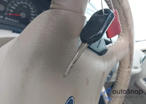 2003 Ford Expedition Xlt z USA, uszkodzony, nr VIN 1FMRU15W93LC01165